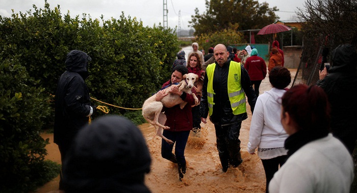 Floods kill two people in Spanish Andalusia 